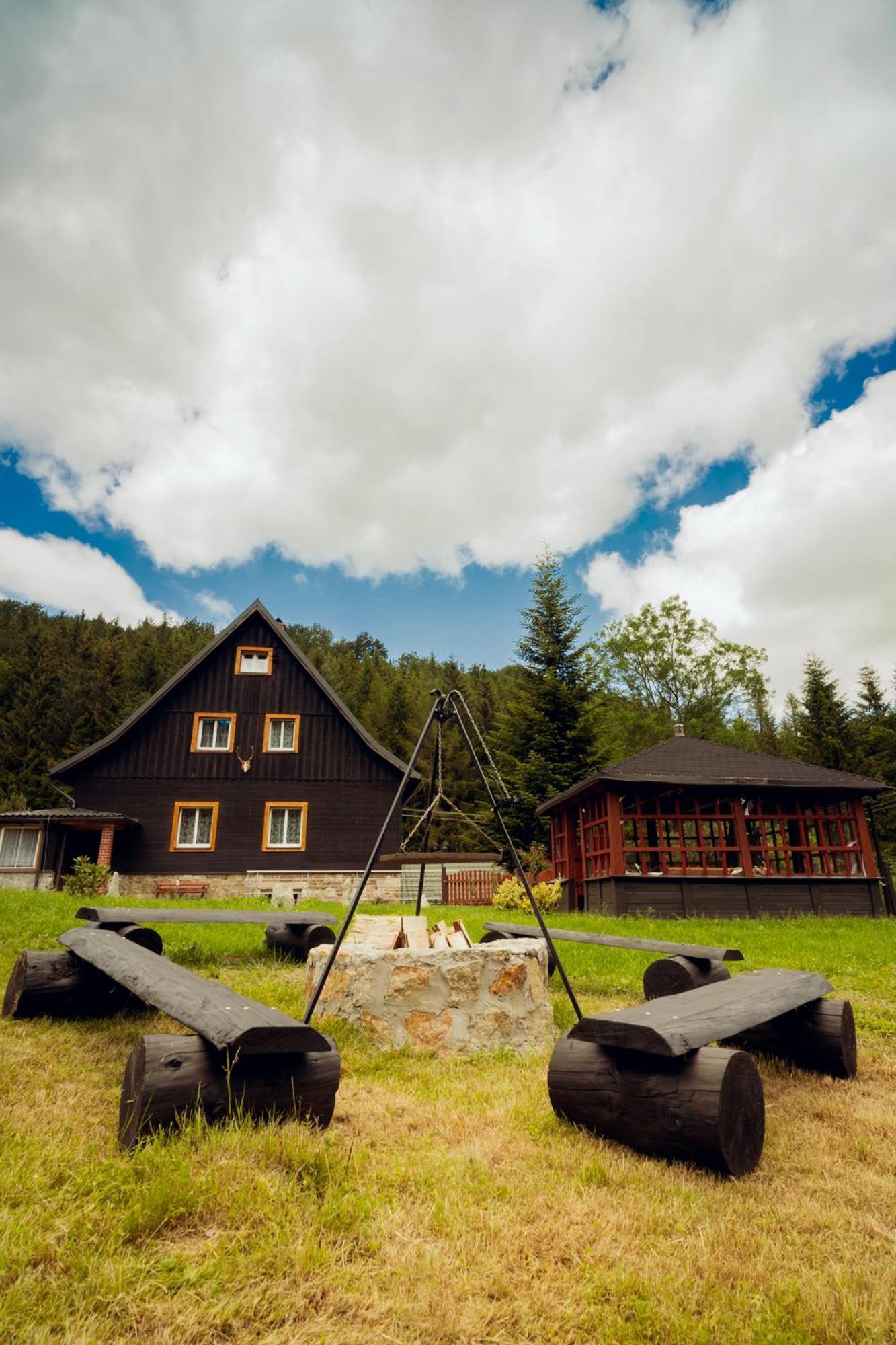 Lesniczowka W Dolinie Apartment Swieradow-Zdroj
