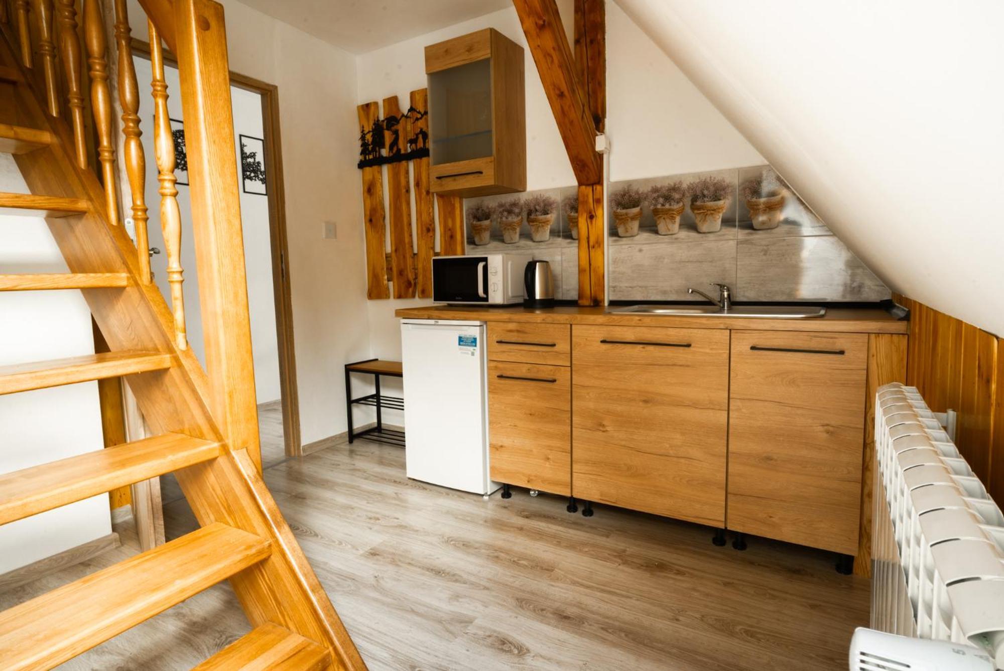 Lesniczowka W Dolinie Apartment
